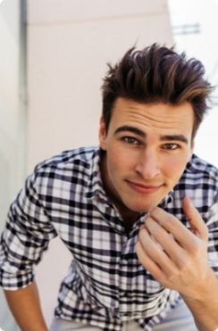 d03-Img-Guy-Shirt.jpg
